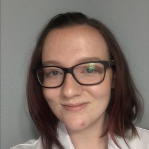 Meet your Posher, Deborah